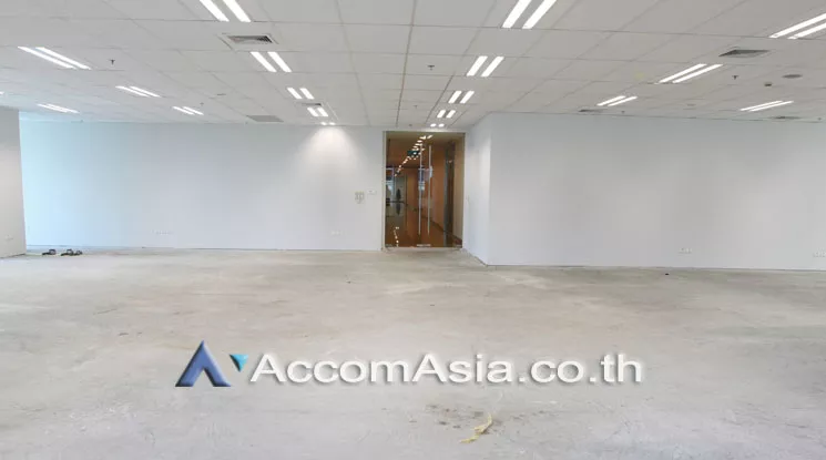 5  Office Space For Rent in Ploenchit ,Bangkok BTS Ploenchit at Athenee Tower AA18066
